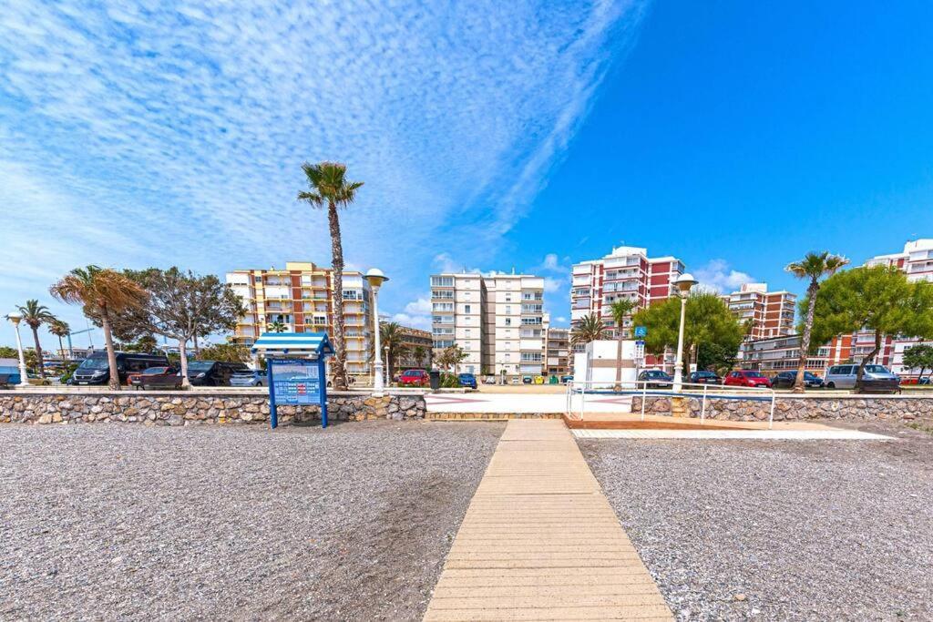 Sea Apartment Torre Del Mar Exterior foto