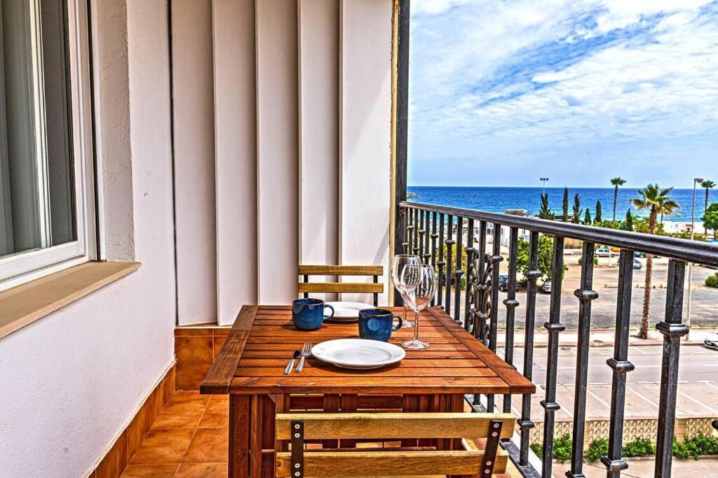 Sea Apartment Torre Del Mar Exterior foto